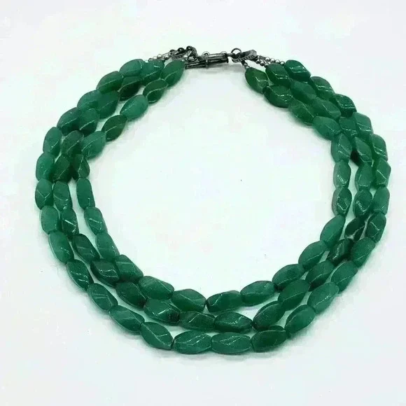 Tri Strand Green Aventurine Necklace - Picture 1 of 1